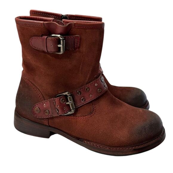 Vintage Foundry Co. Women's Miriam Suede Moto Boot Women's Size 7 Red - Picture 1 of 8